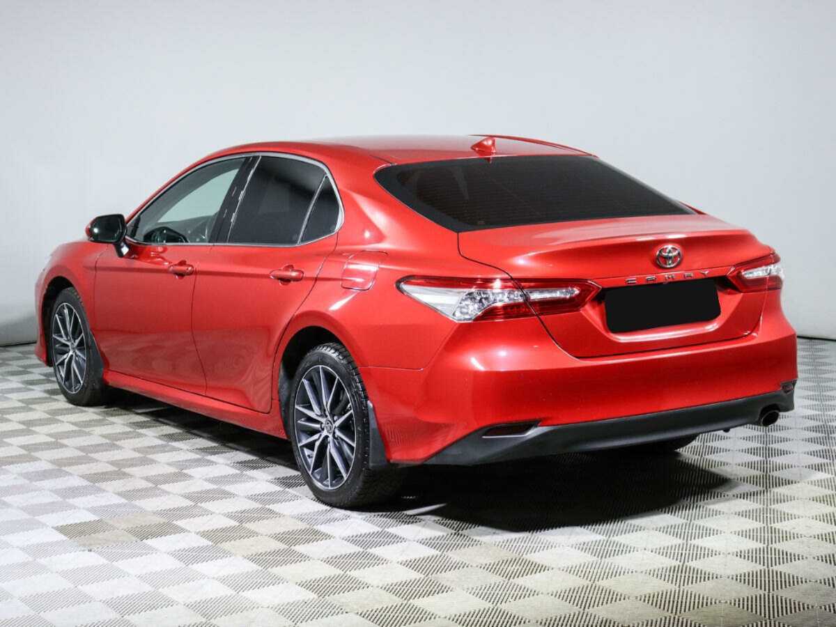 Toyota Camry 2021