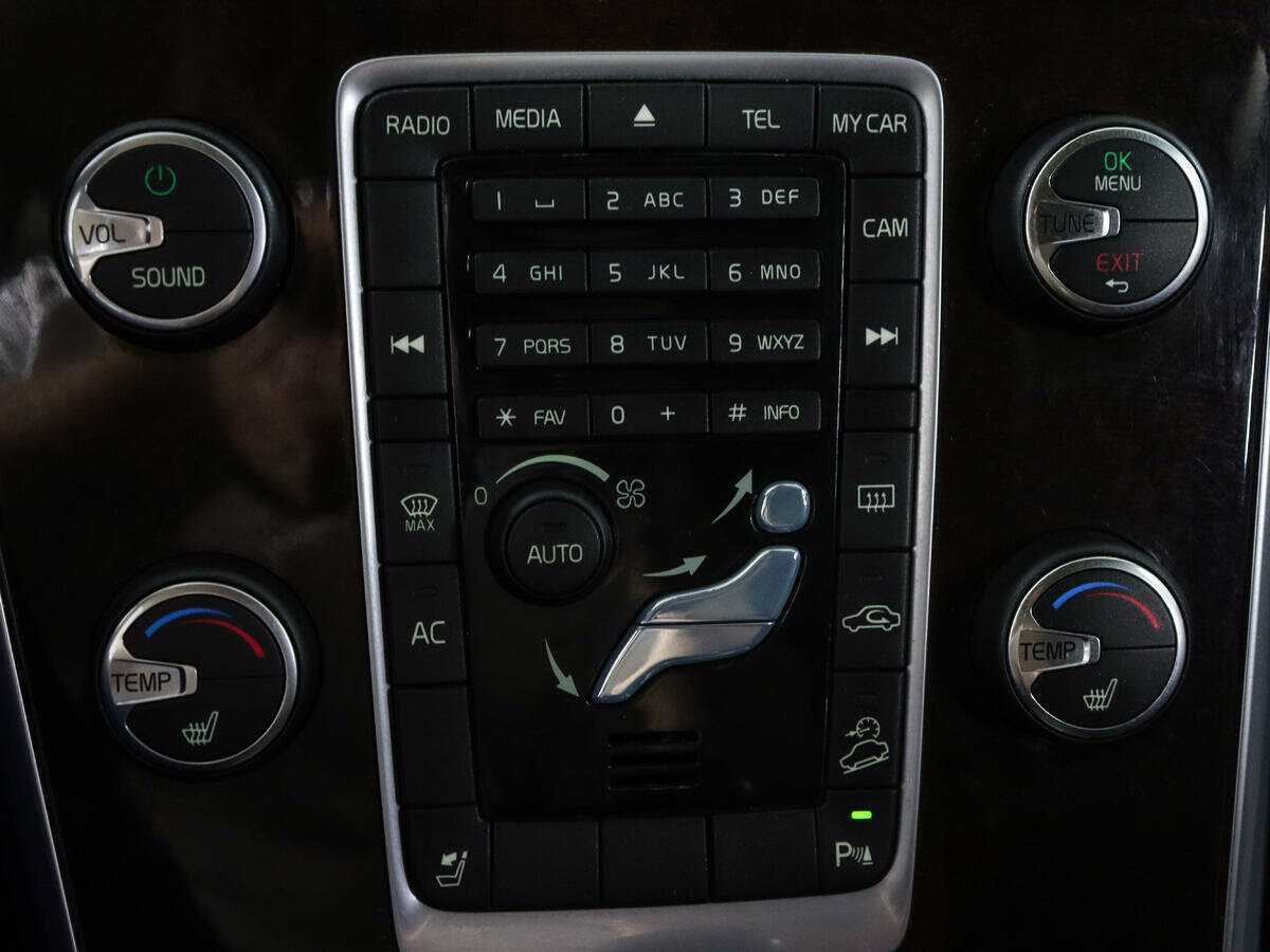 Volvo XC60 2012