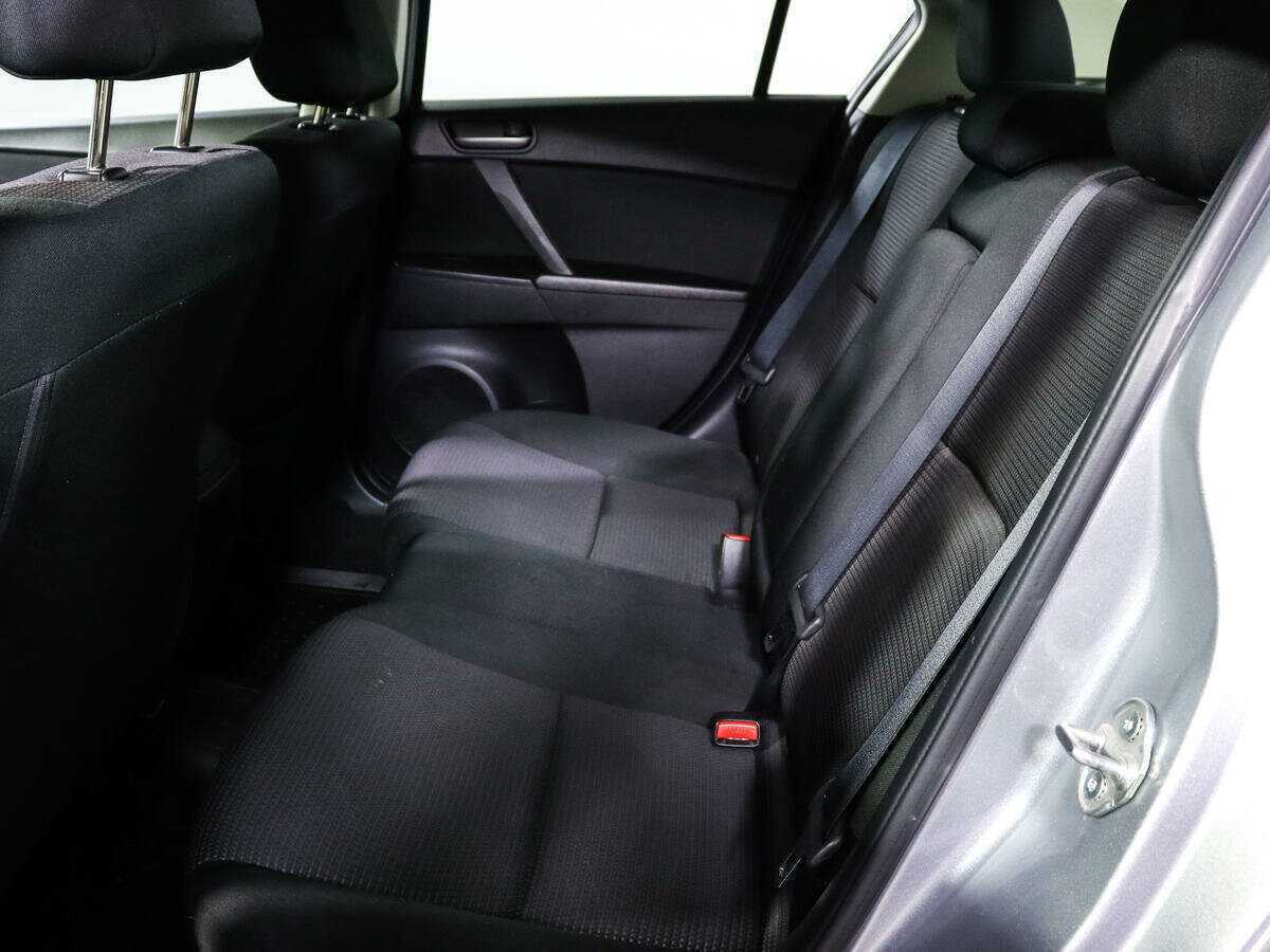 Mazda 3 2013