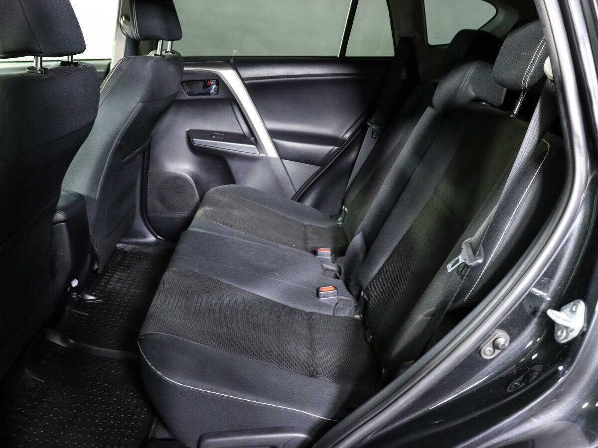 Toyota RAV4 2015