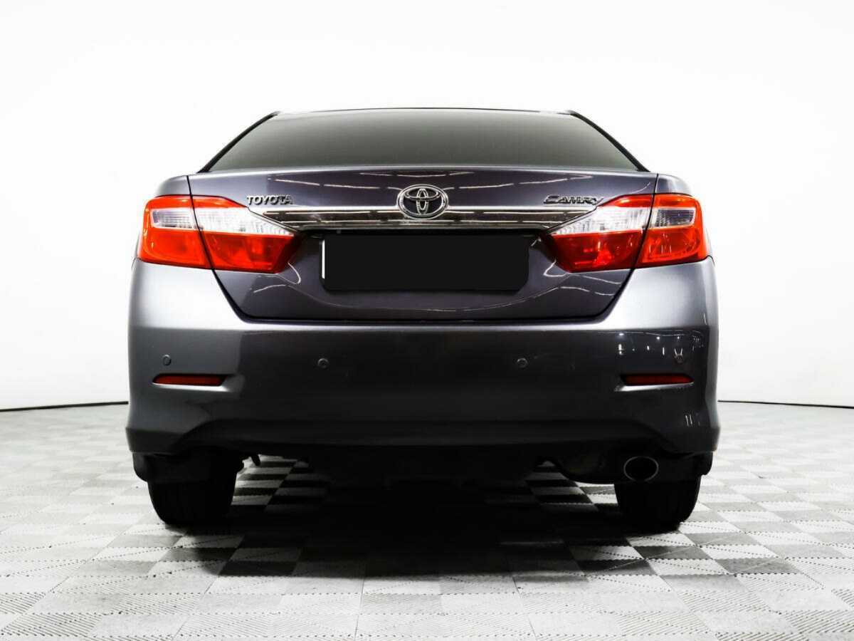 Toyota Camry 2012