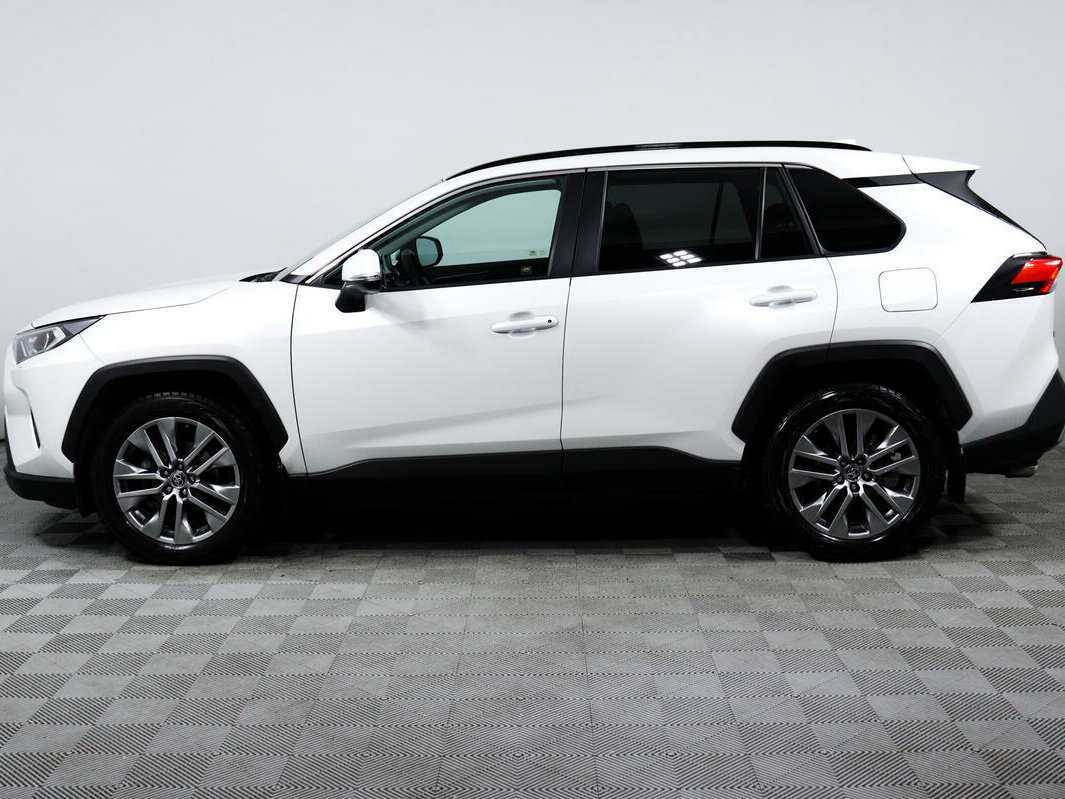 Toyota RAV4 2021