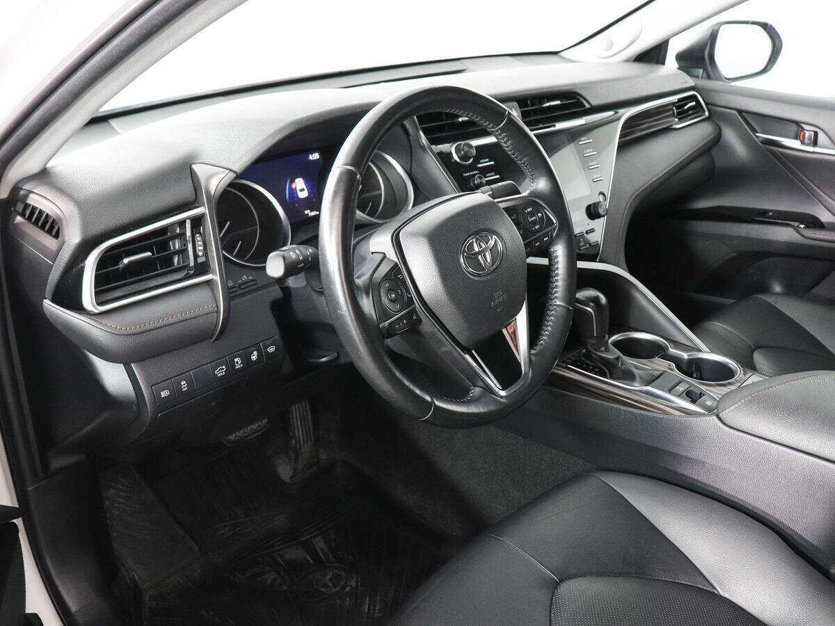 Toyota Camry 2020