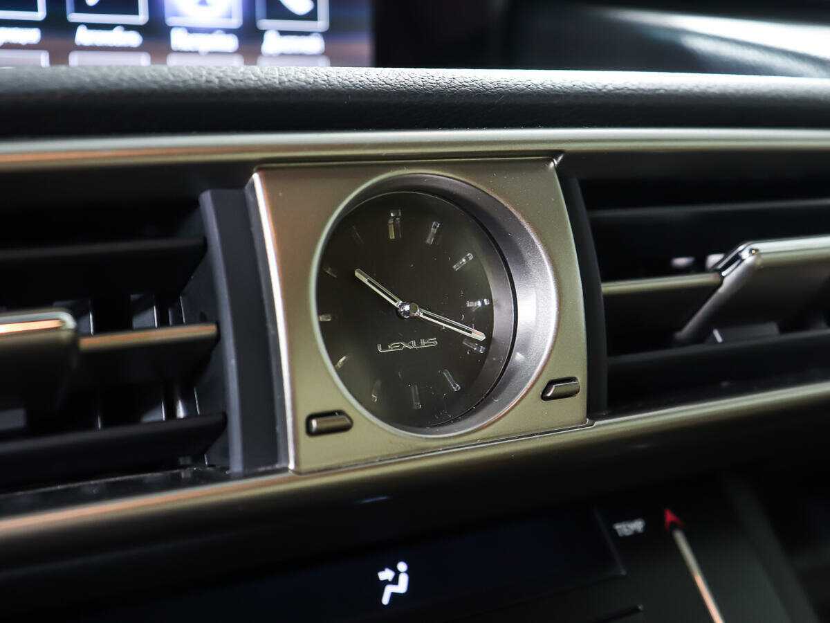 Lexus IS 2013