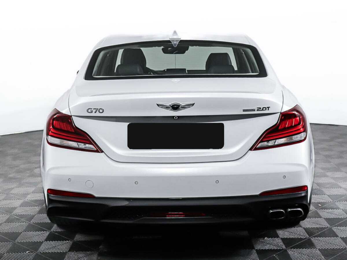 Genesis G70