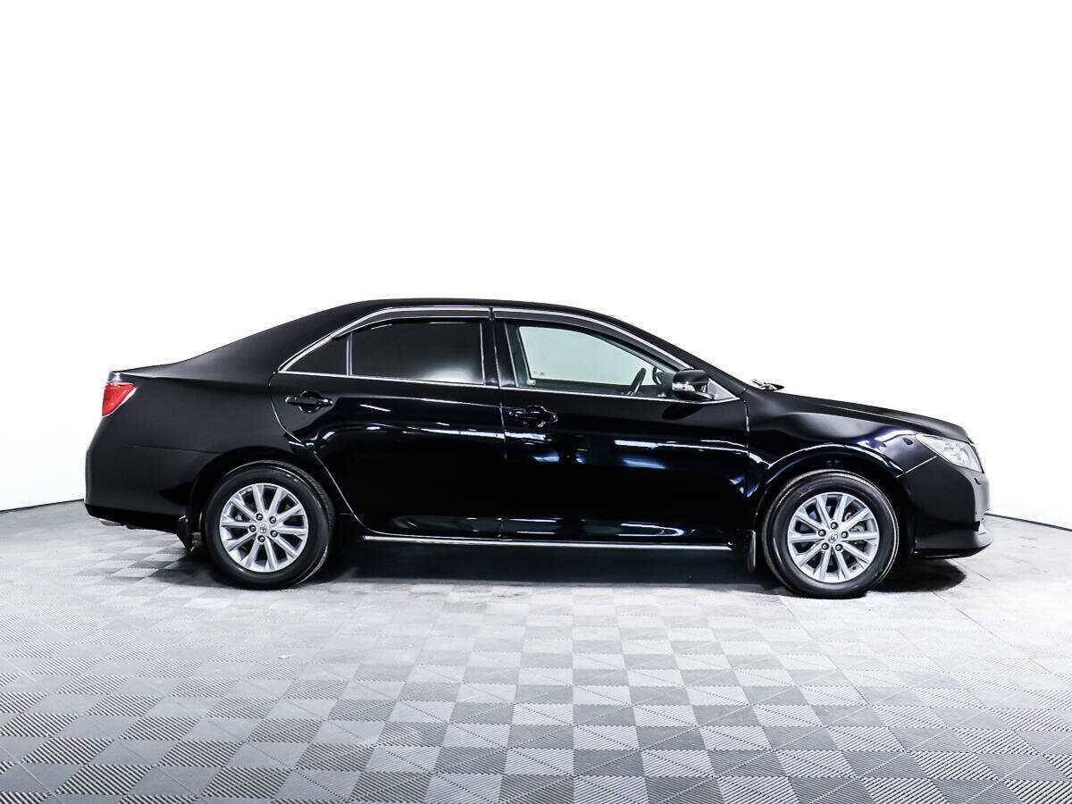 Toyota Camry 2014
