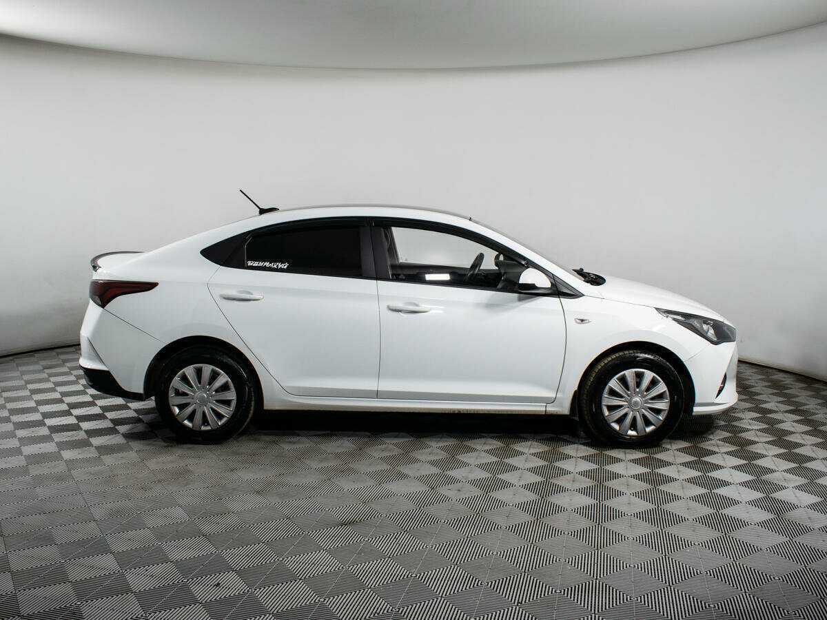 Hyundai Solaris 2020