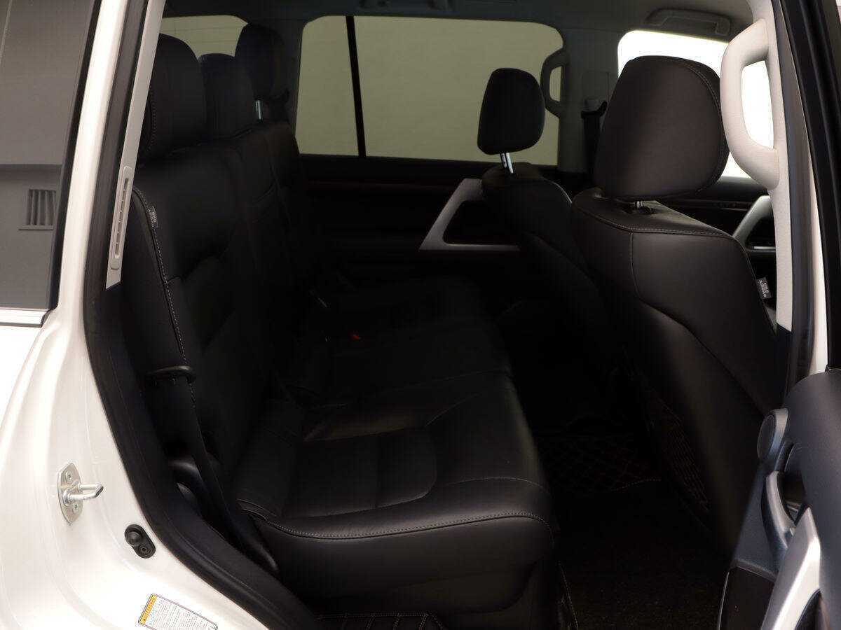 Toyota Land Cruiser 2019