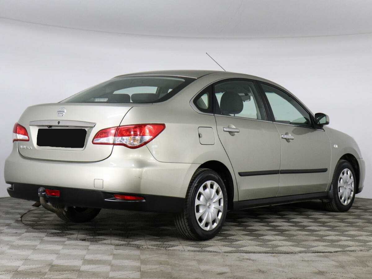 Nissan Almera