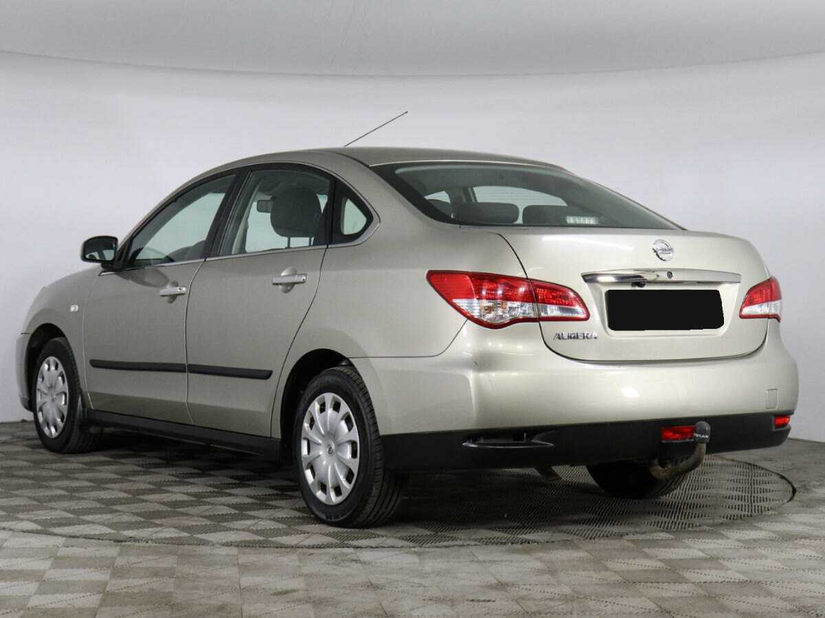 Nissan Almera