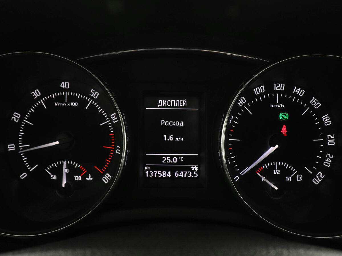 Skoda Superb 2012