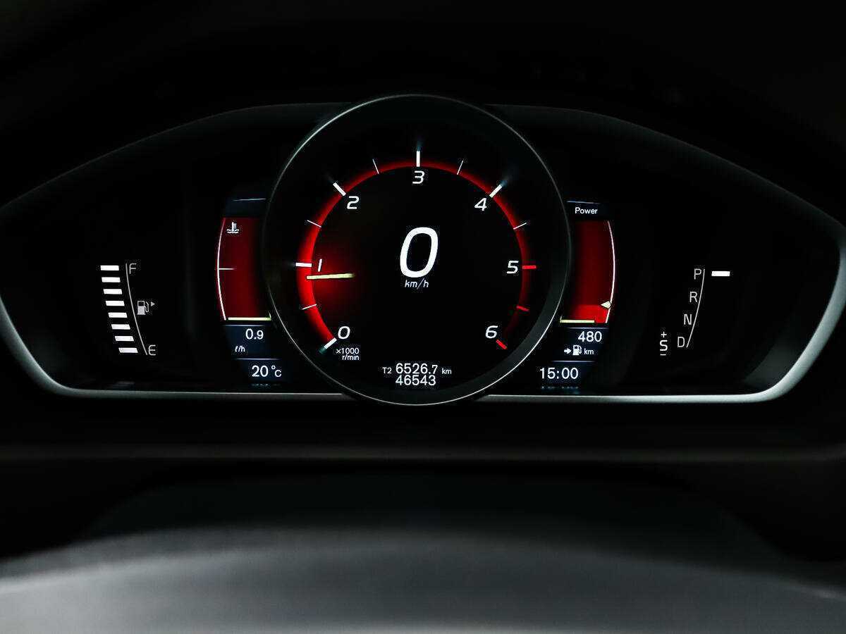 Volvo V40 Cross Country 2013