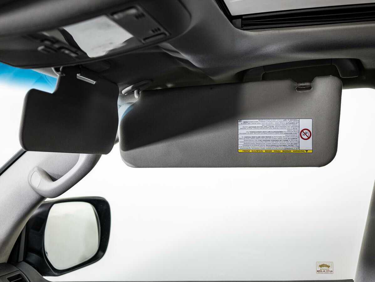 Toyota Land Cruiser 2011