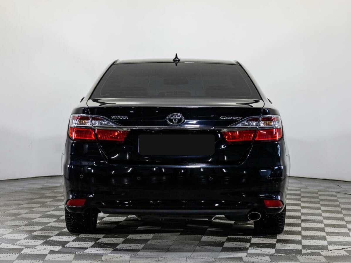 Toyota Camry 2016