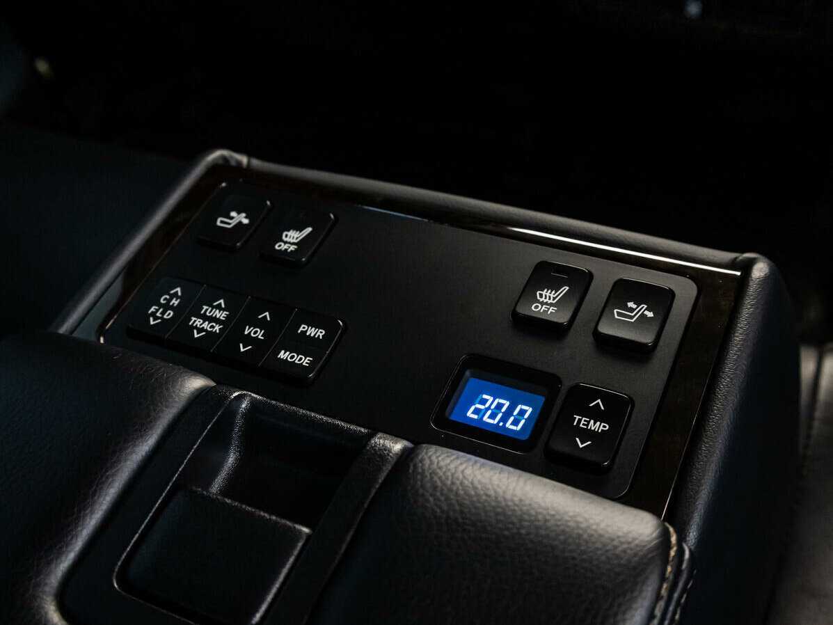 Toyota Camry 2016