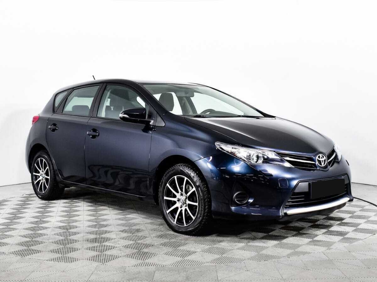 Toyota Auris 2013