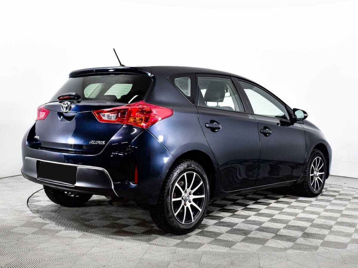 Toyota Auris 2013