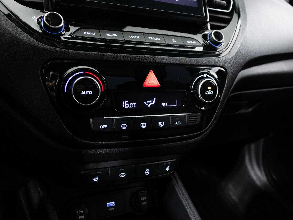 Hyundai Solaris 2021