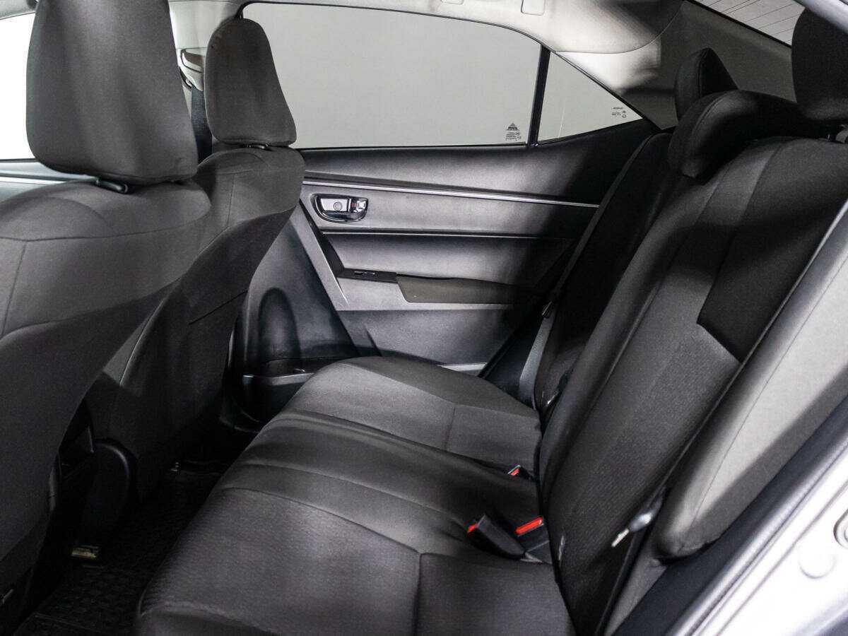 Toyota Corolla 2015