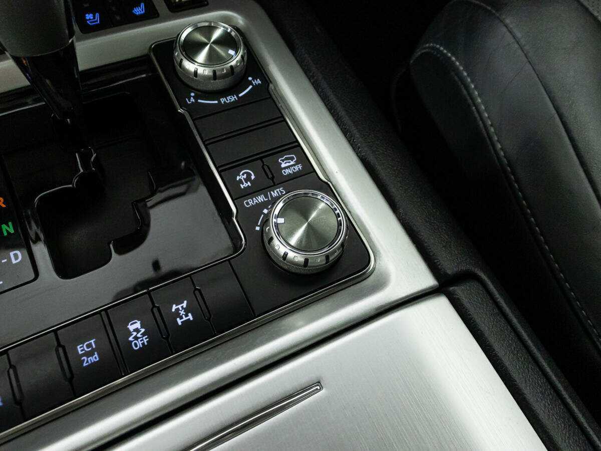 Toyota Land Cruiser 2018