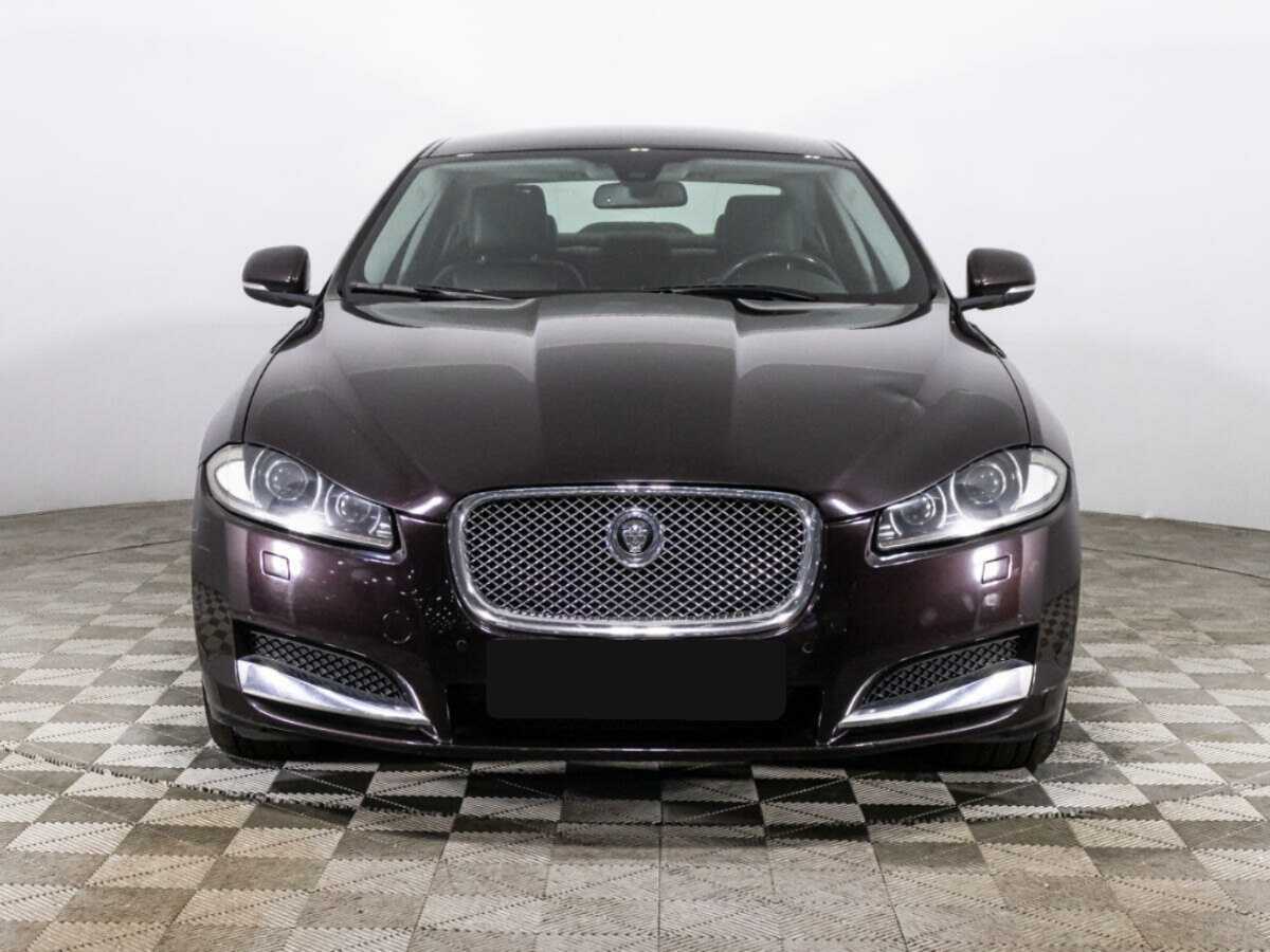 Jaguar XF 2012
