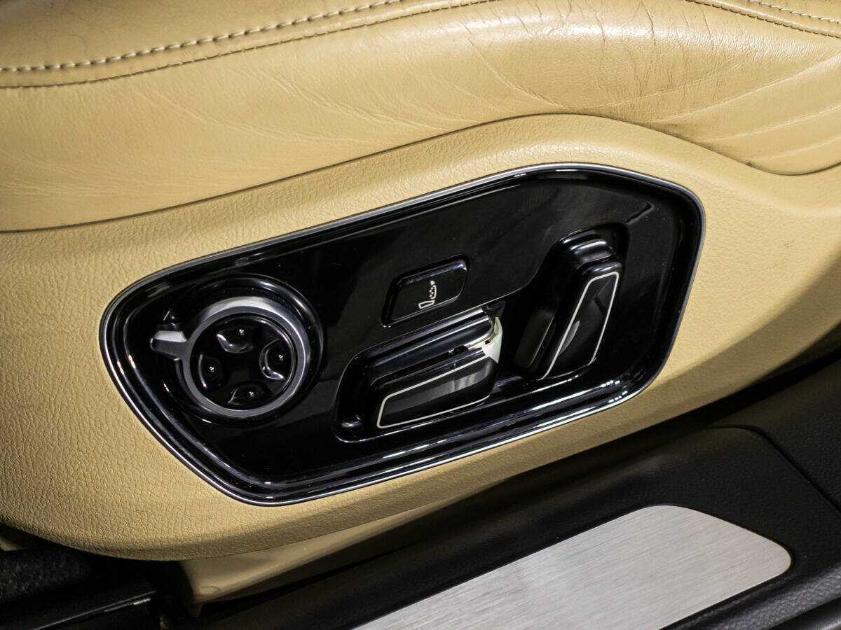 Audi A8 2010