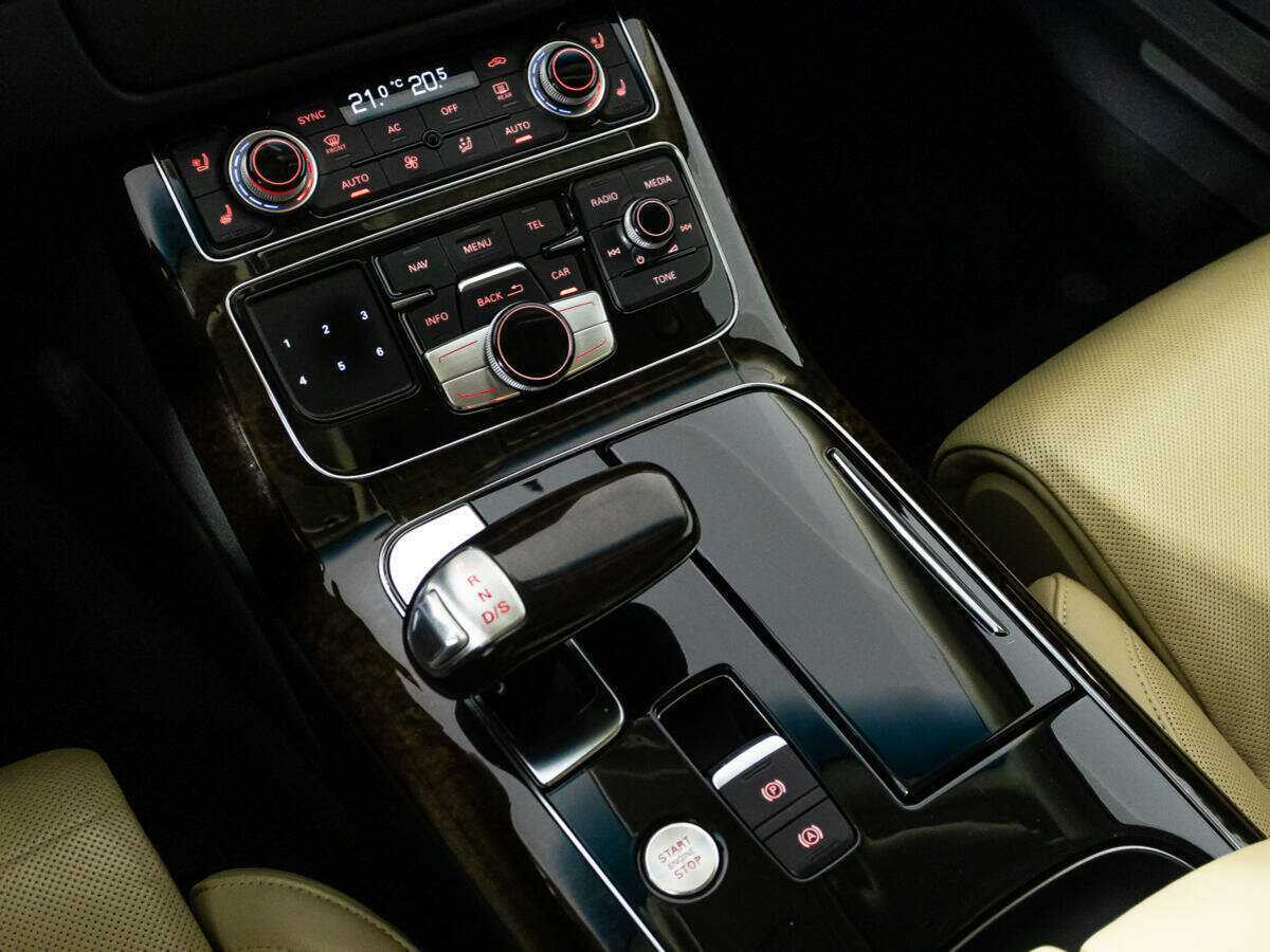 Audi A8 2010