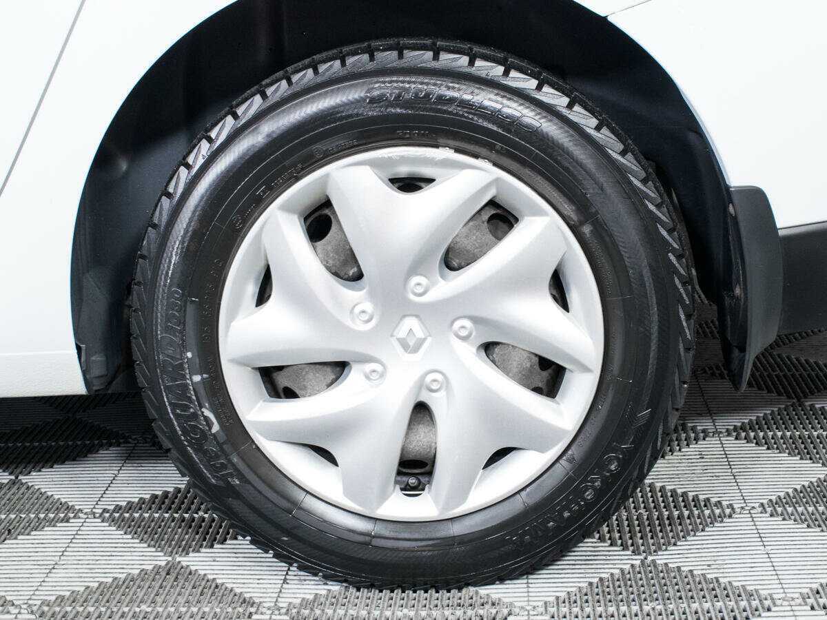 Renault Fluence 2013