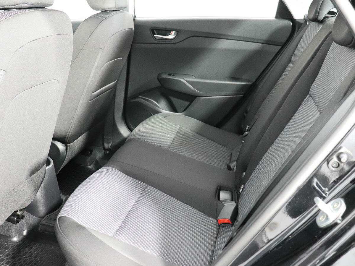 Hyundai Solaris 2021