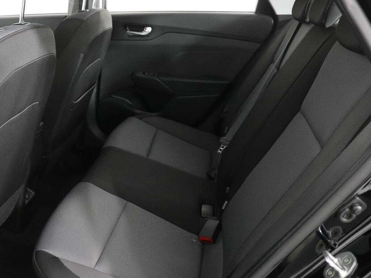 Hyundai Solaris 2021