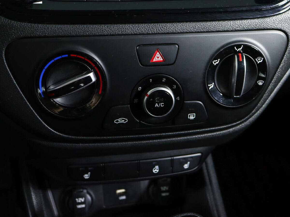Hyundai Solaris 2021