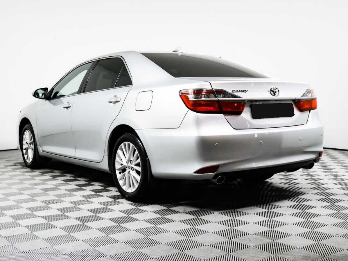 Toyota Camry 2015
