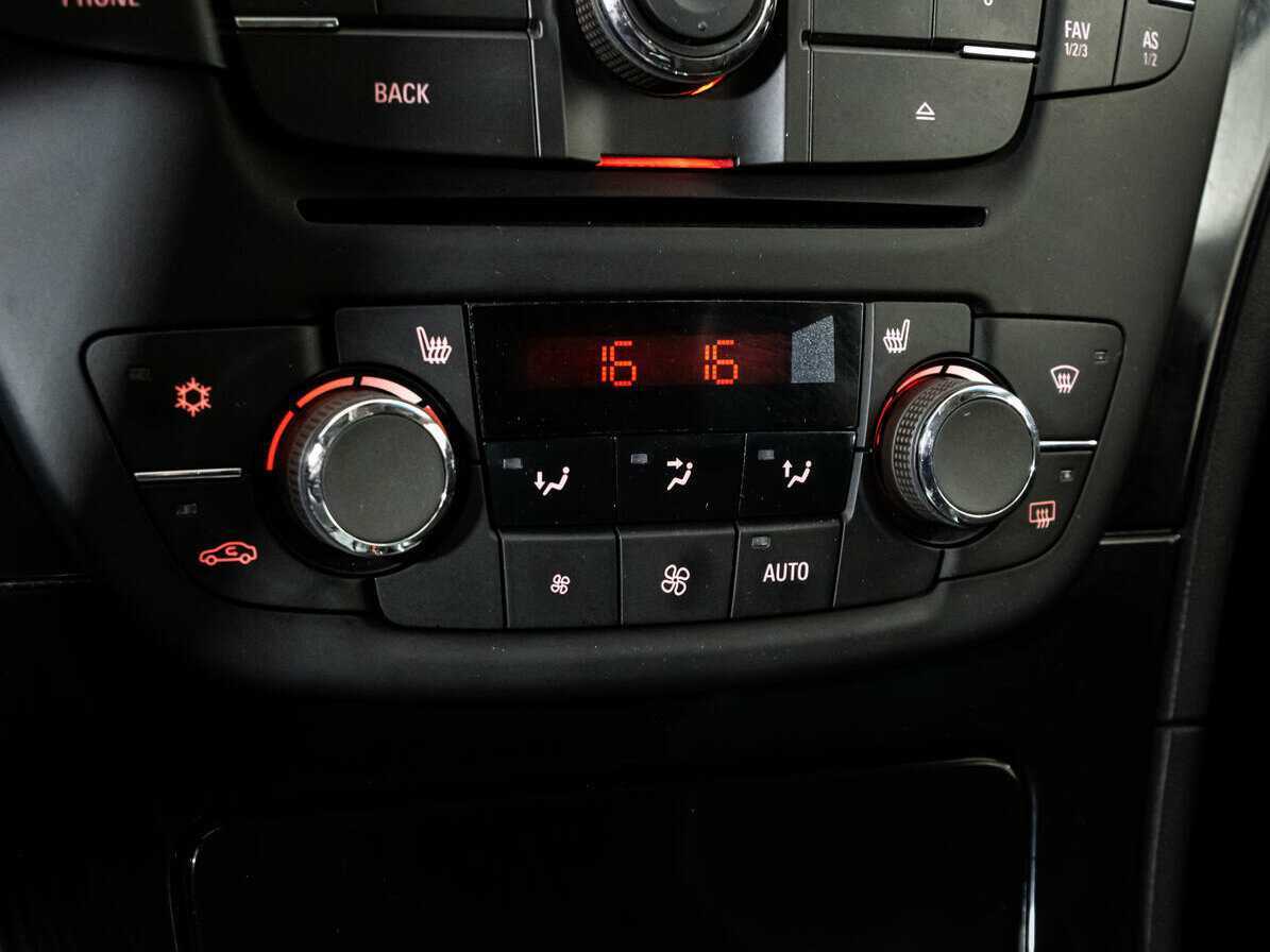 Opel Insignia 2013