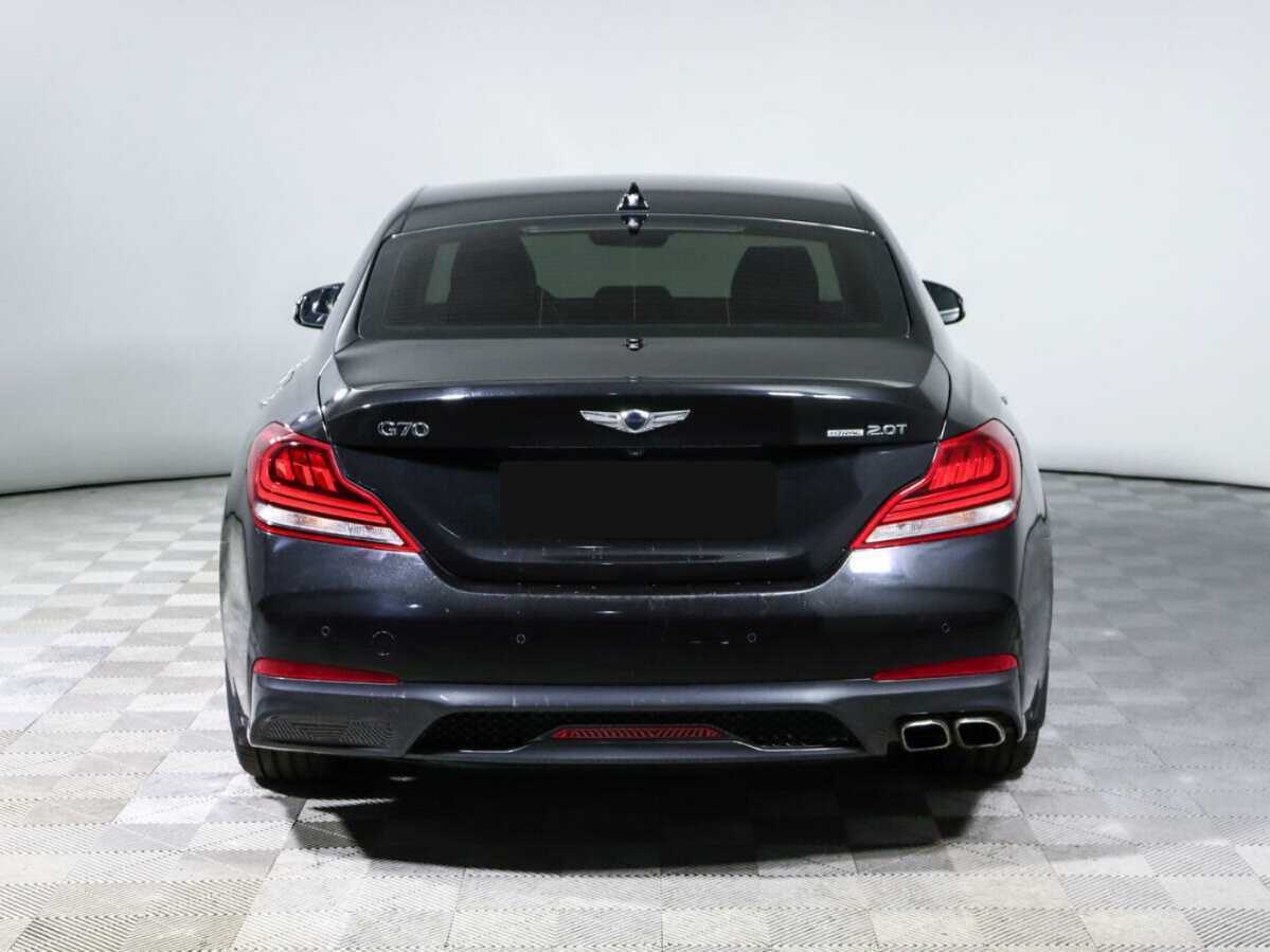 Genesis G70
