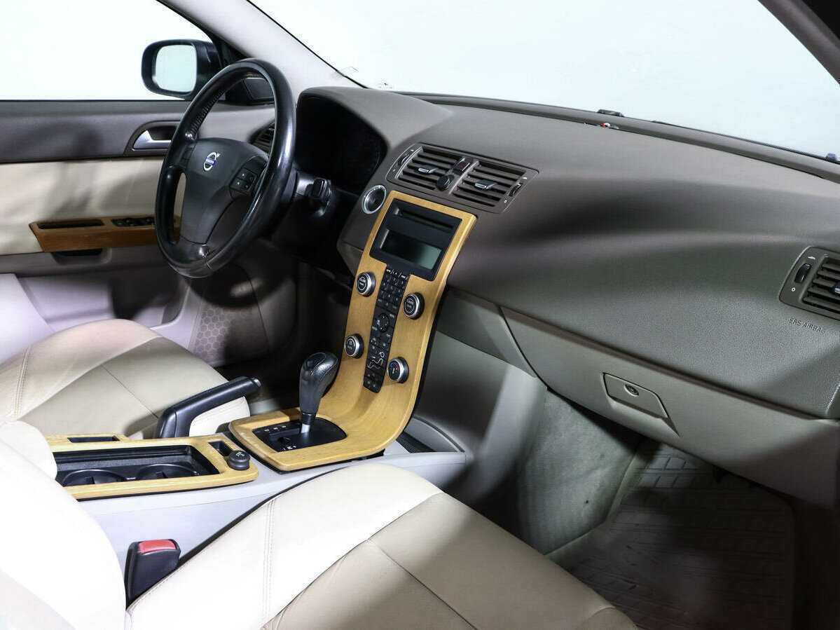 Volvo S40