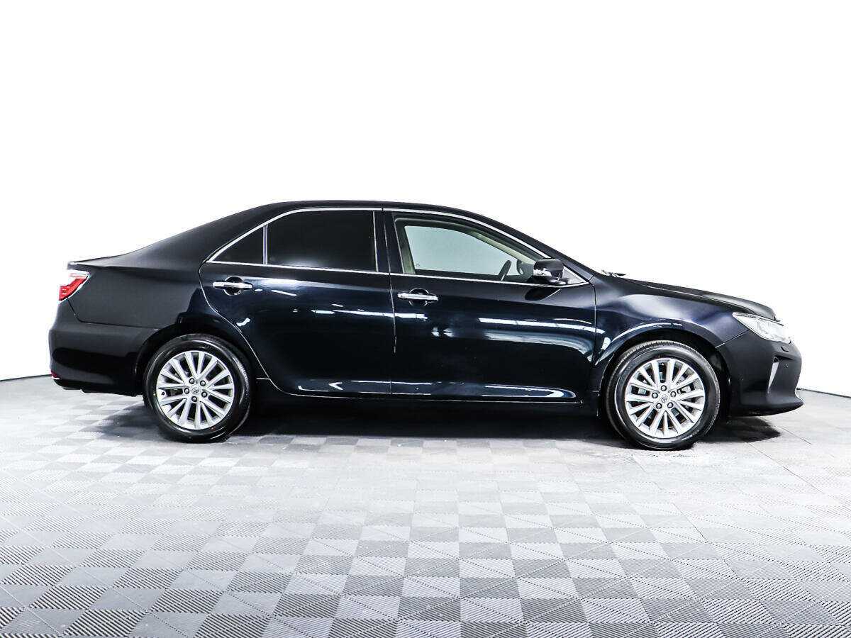 Toyota Camry 2015