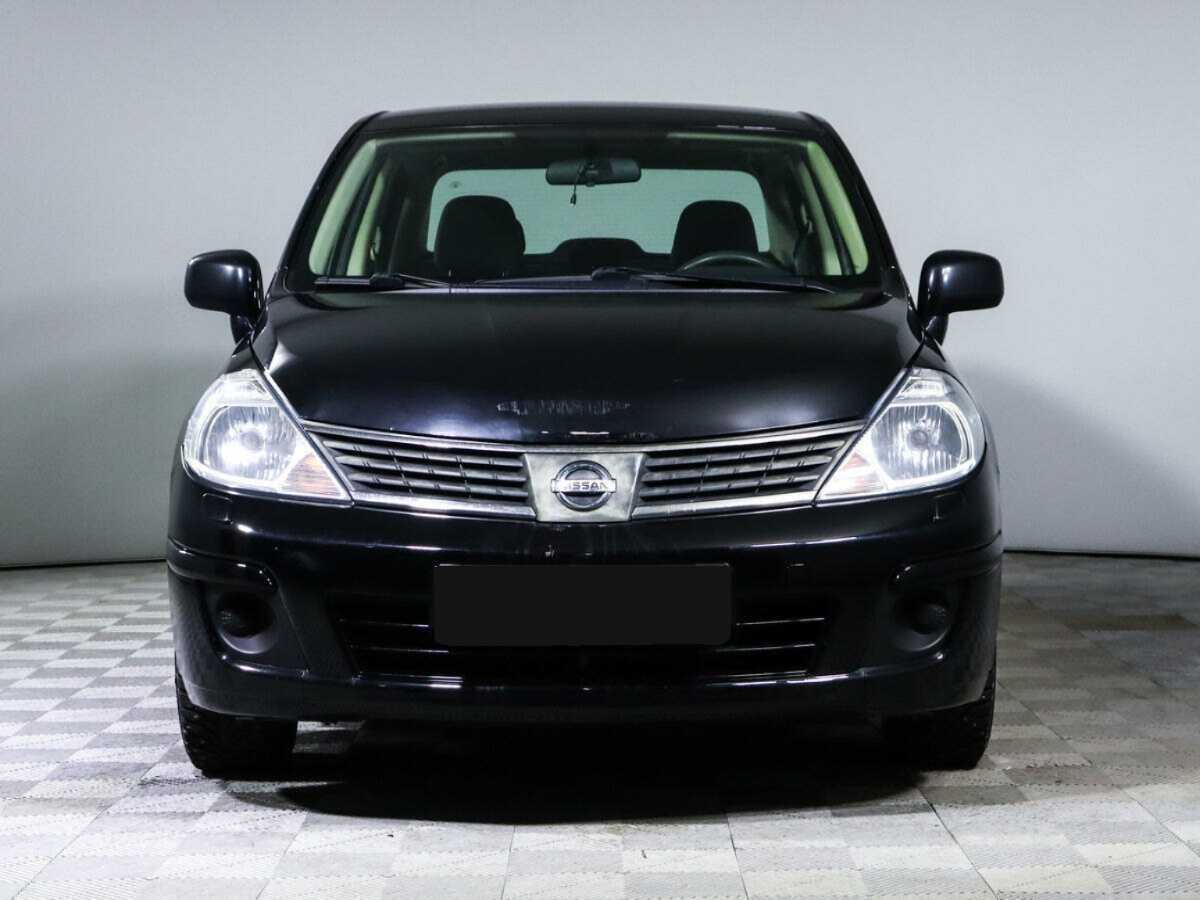 Nissan Tiida 2010