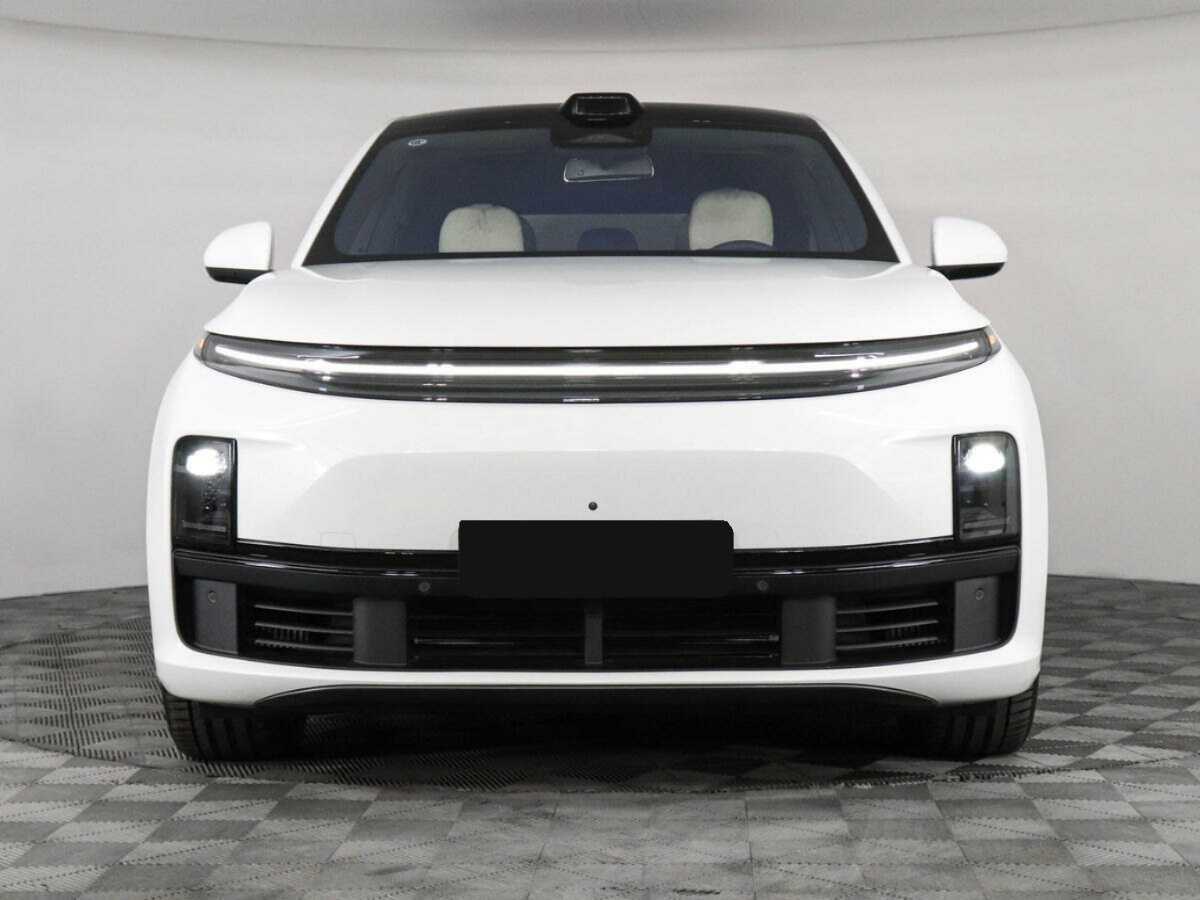 Li Auto (Lixiang) L7 2024