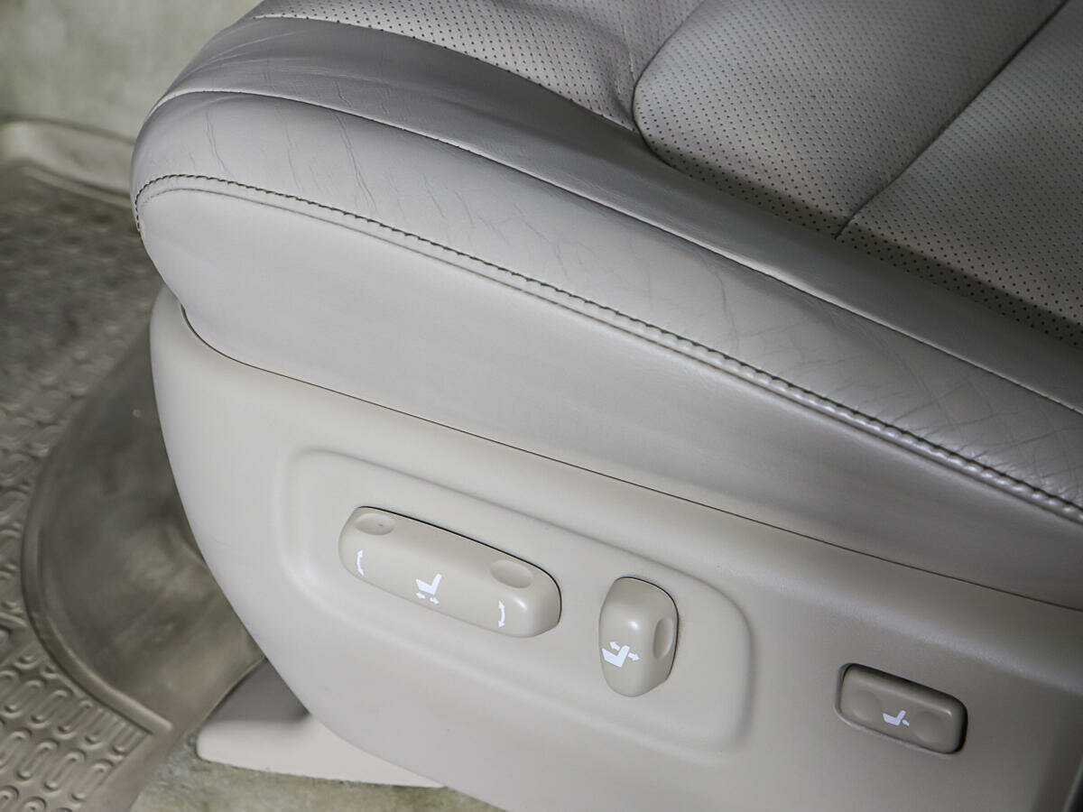 Toyota Land Cruiser 2014