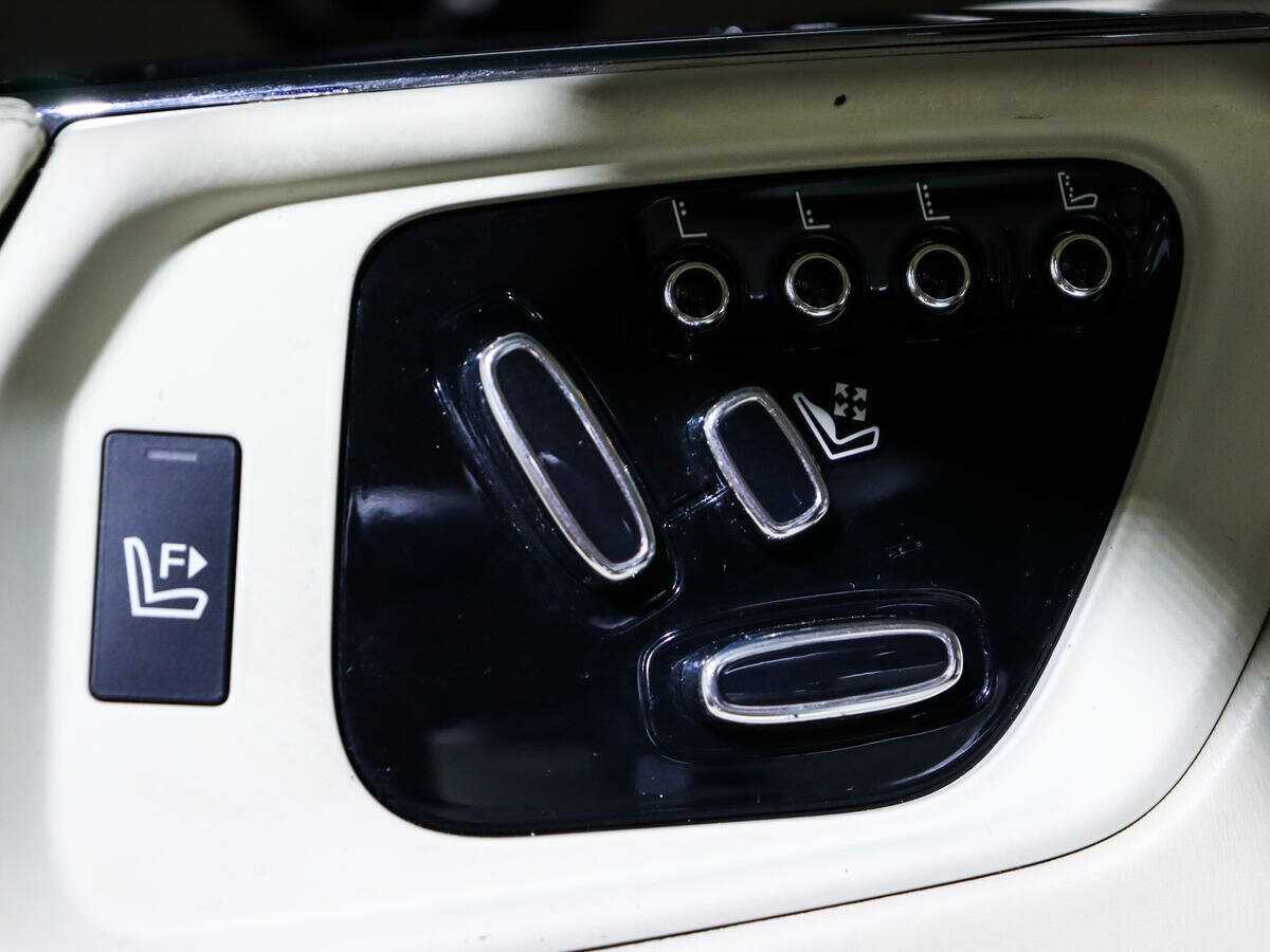 Jaguar XJ 2014