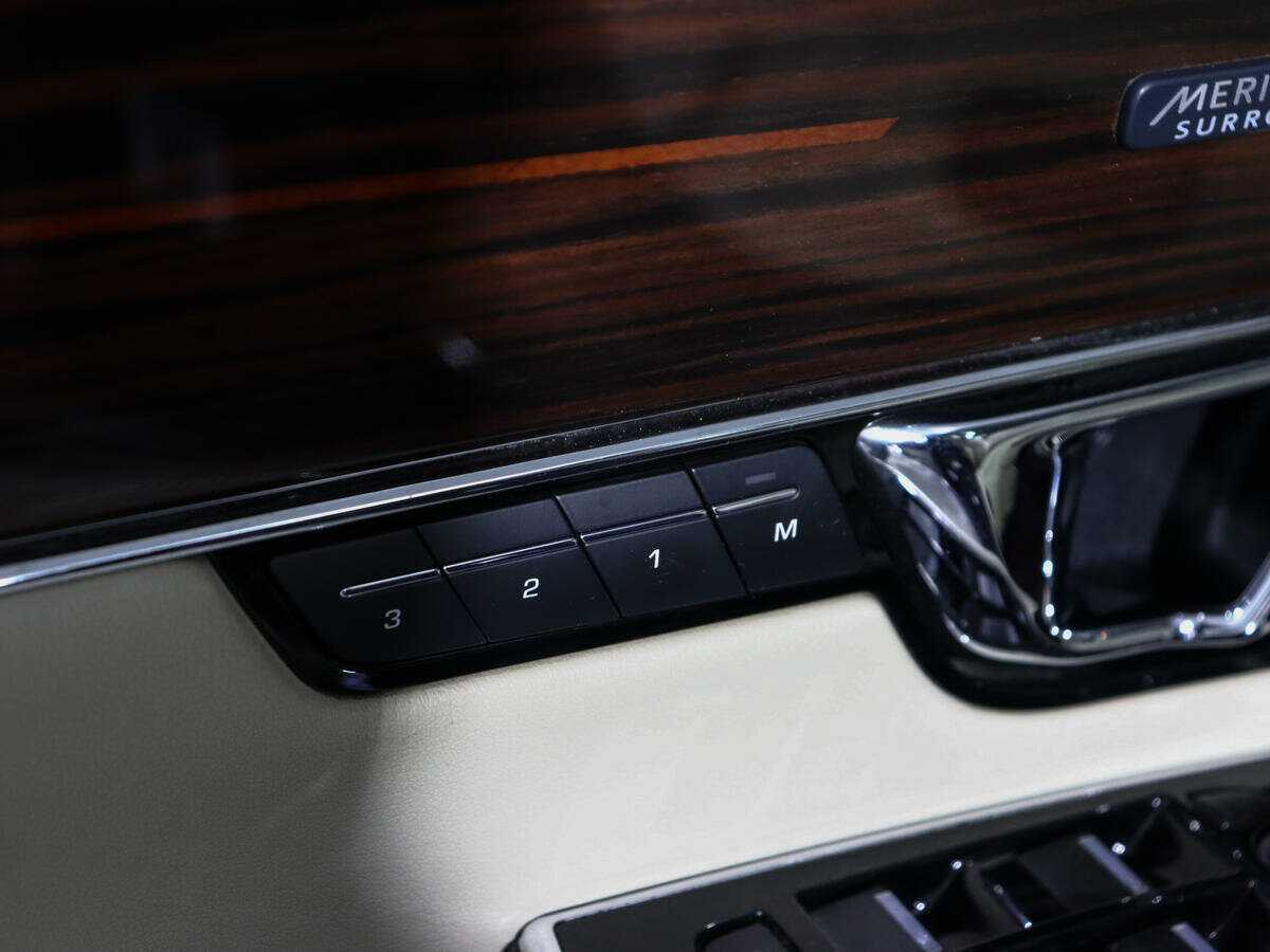 Jaguar XJ 2014
