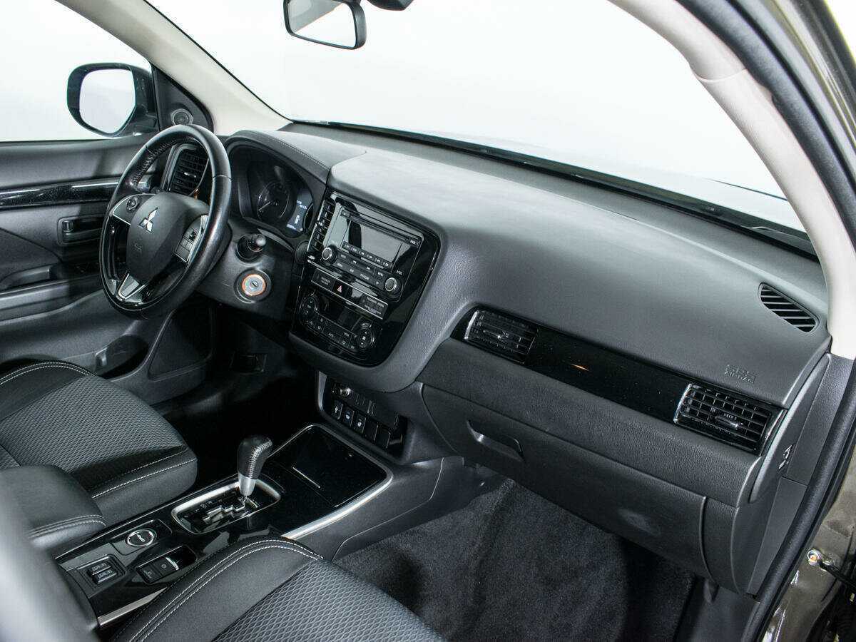 Mitsubishi Outlander 2019