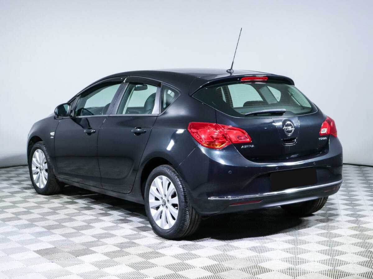 Opel Astra 2014