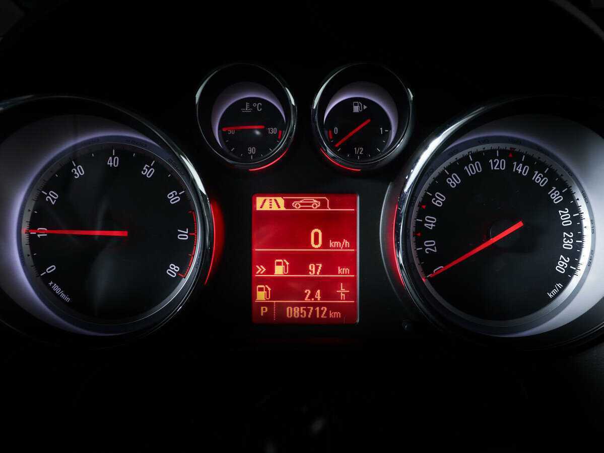 Opel Astra 2014