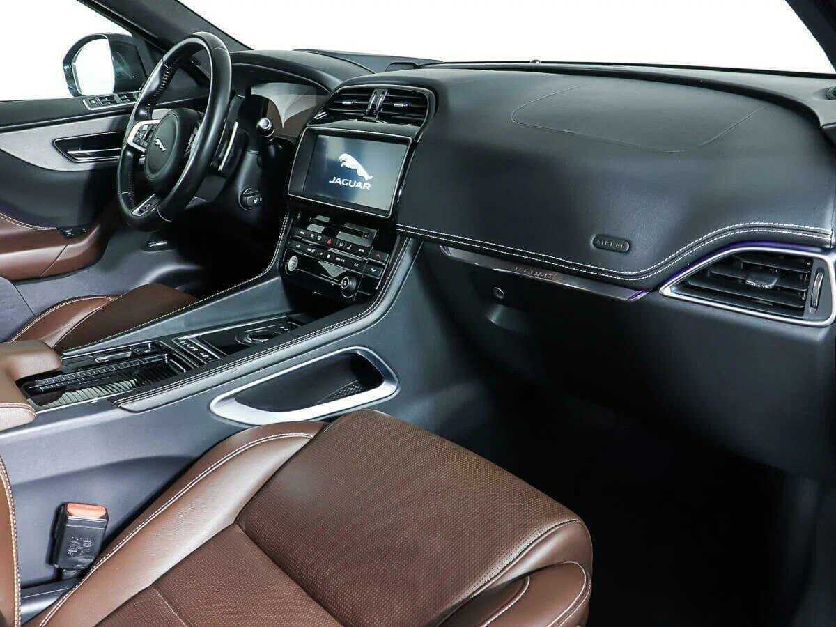 Jaguar F-Pace 2018