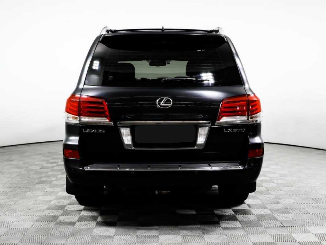 Lexus LX