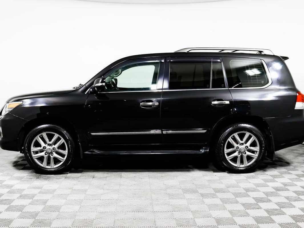 Lexus LX