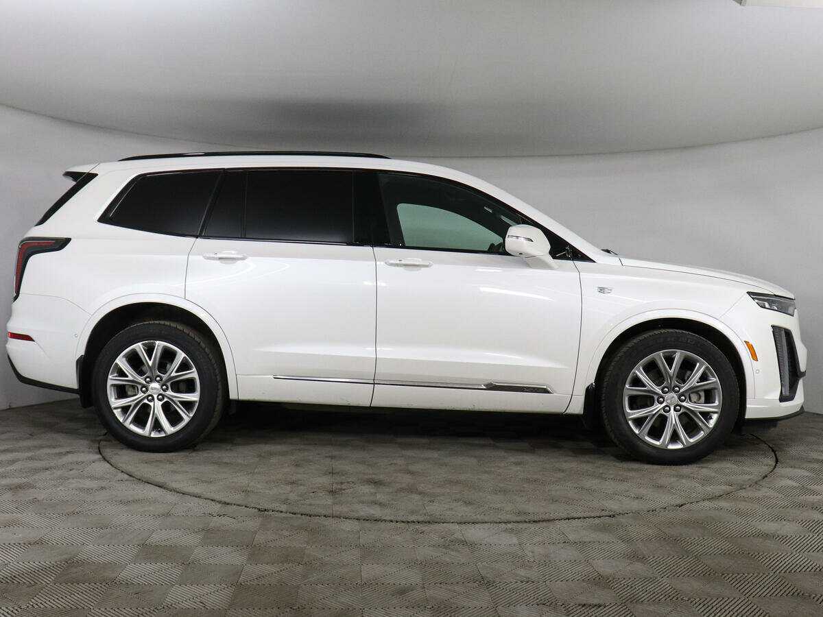 Cadillac XT6