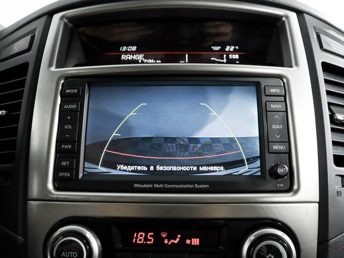 Mitsubishi Pajero 2011