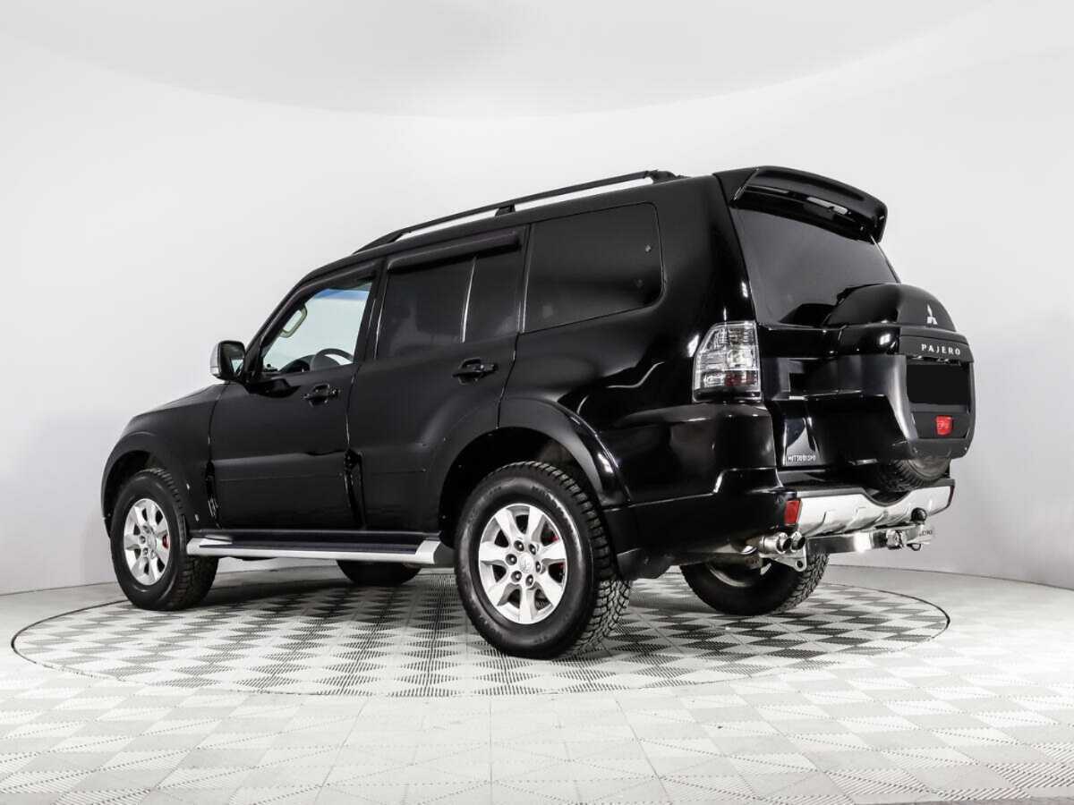 Mitsubishi Pajero 2015